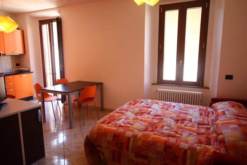 Como Borghi Studio Lake Como Szoba fotó